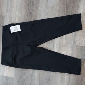 Zyia Black Pocket Brilliant Hi-Rise Capri size 20